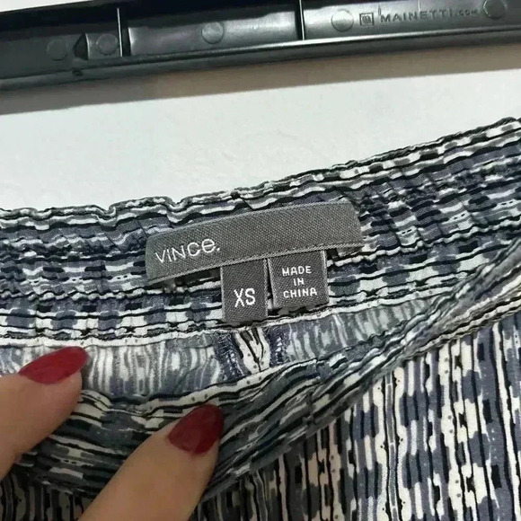 Vince Womens 100% Silk Pull on Drawstring Pants with pockets Blue/Gray Print XS - Picture 2 of 5